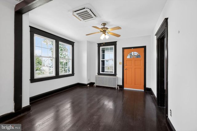 123 XENIA ST SE, Washington, DC 20032