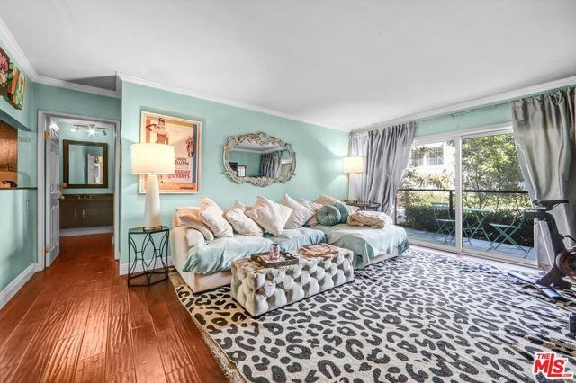 9005 Cynthia Street 102, West Hollywood, CA 90069