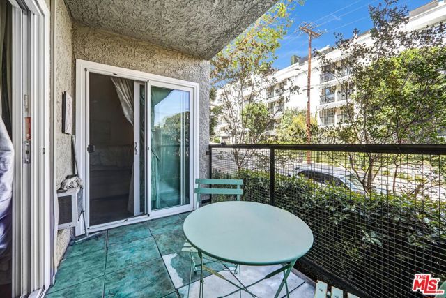 9005 Cynthia Street 102, West Hollywood, CA 90069