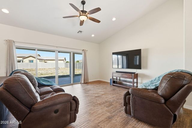 10276 W MUSTANG Drive, Casa Grande, AZ 85194