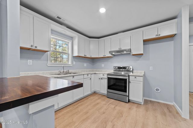 210 Faulk Street, Williamston, NC 27892