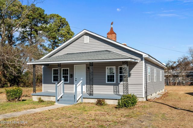 210 Faulk Street, Williamston, NC 27892