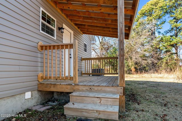 210 Faulk Street, Williamston, NC 27892