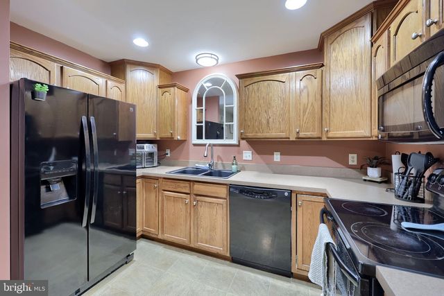206 SABLE DR, Marietta, PA 17547
