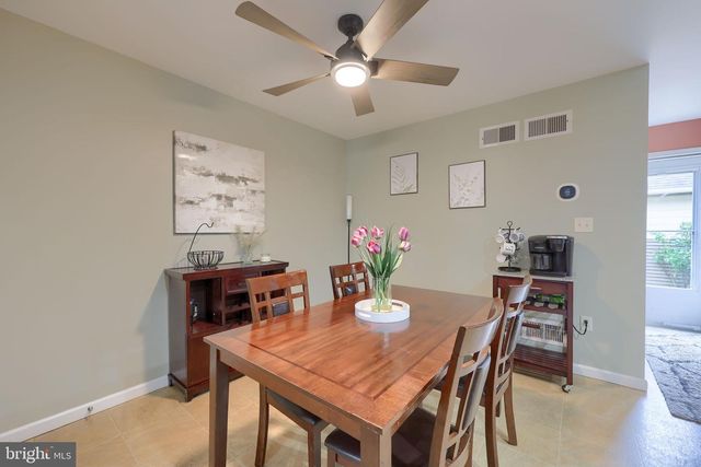 206 SABLE DR, Marietta, PA 17547