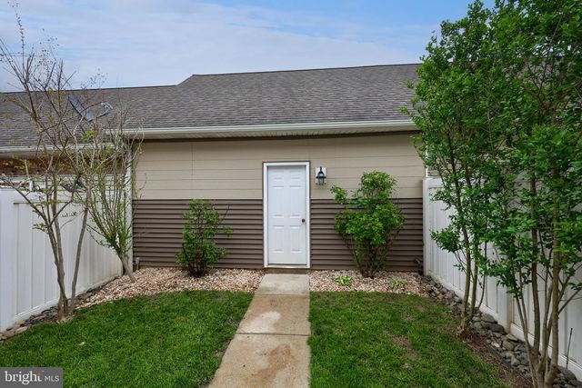 206 SABLE DR, Marietta, PA 17547