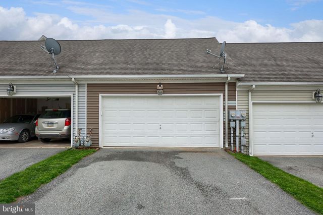 206 SABLE DR, Marietta, PA 17547