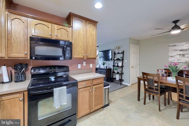 206 SABLE DR, Marietta, PA 17547