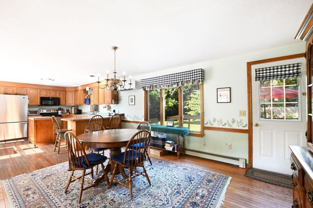 86 Sadys Lane, Falmouth, MA 02536