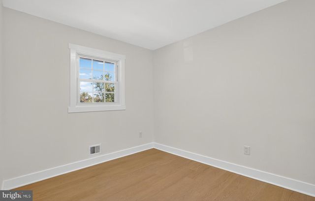 8915 SYLVANIA ST, Lorton, VA 22079