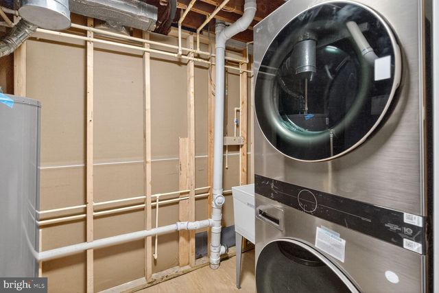 8915 SYLVANIA ST, Lorton, VA 22079