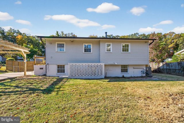 8915 SYLVANIA ST, Lorton, VA 22079