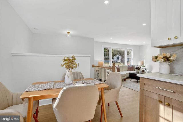 8915 SYLVANIA ST, Lorton, VA 22079