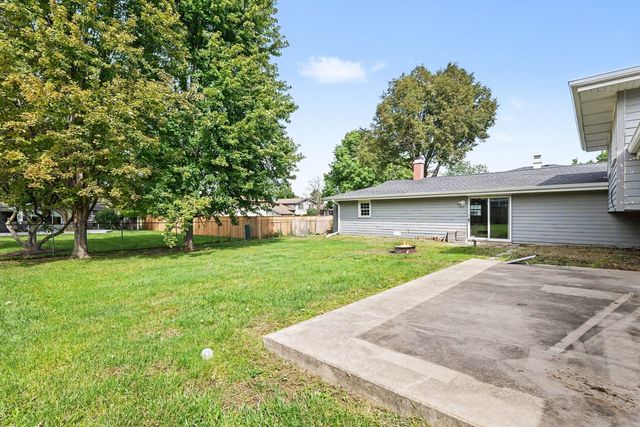 524 Dogwood Court, Joliet, IL 60431