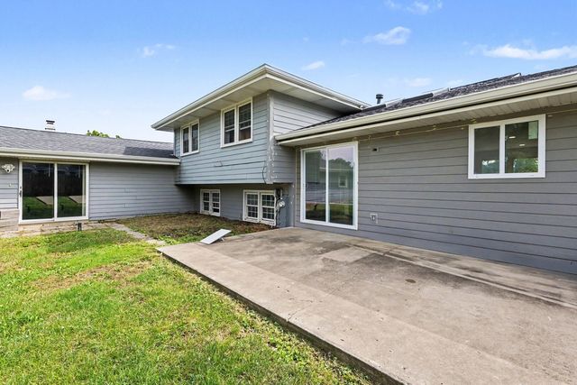 524 Dogwood Court, Joliet, IL 60431