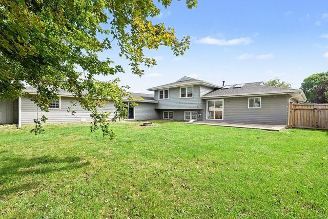 524 Dogwood Court, Joliet, IL 60431