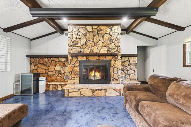 524 Dogwood Court, Joliet, IL 60431