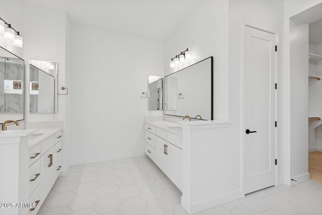 20808 W SAN MIGUEL Avenue, Buckeye, AZ 85396