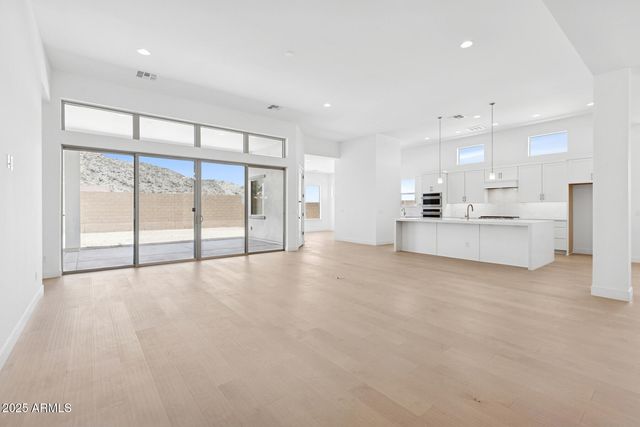 20808 W SAN MIGUEL Avenue, Buckeye, AZ 85396