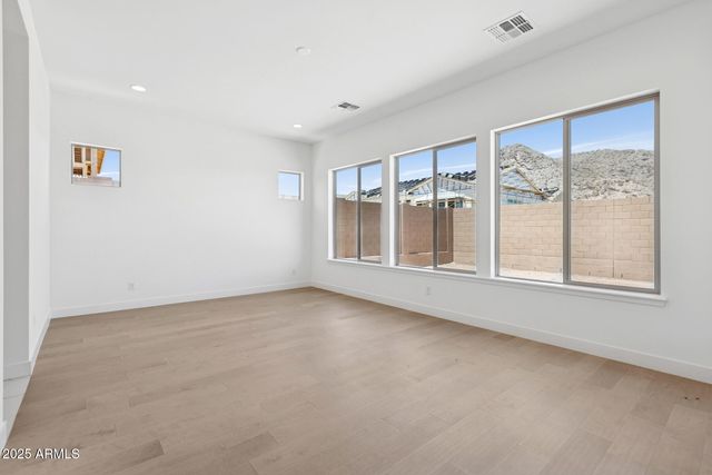 20808 W SAN MIGUEL Avenue, Buckeye, AZ 85396