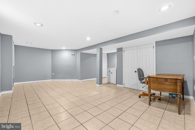 2420 59TH, Cheverly, MD 20785