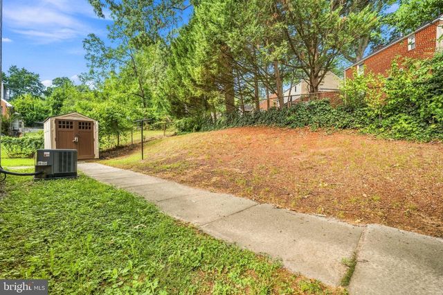2420 59TH, Cheverly, MD 20785