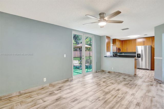 10948 NW 12th Ct, Plantation, FL 33322