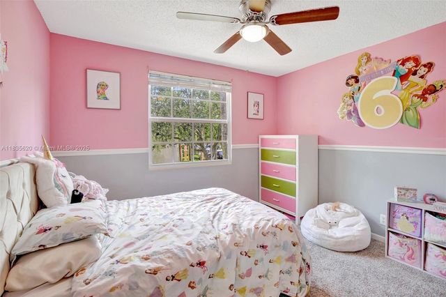 10948 NW 12th Ct, Plantation, FL 33322