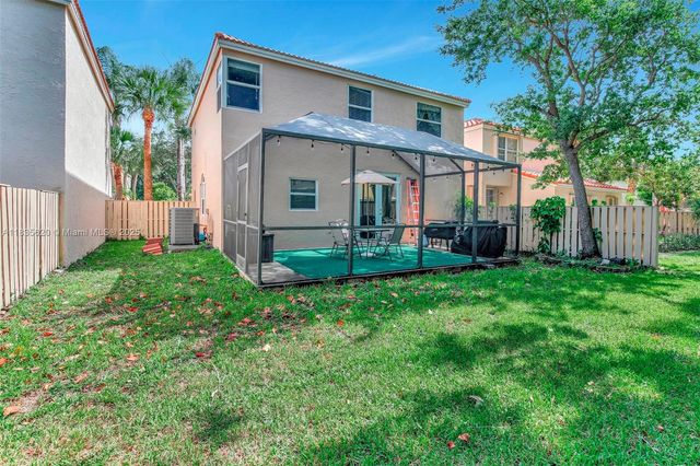10948 NW 12th Ct, Plantation, FL 33322