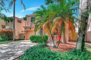 10948 NW 12th Ct, Plantation, FL 33322
