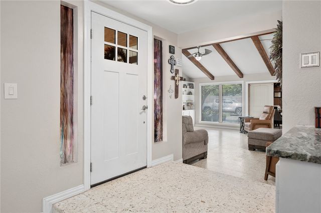 1518 Kenwood Dr, Aransas Pass, TX 78336