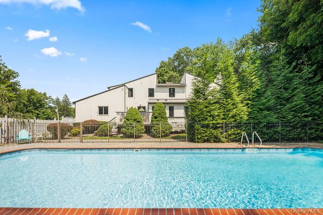 176 Grandview Avenue, Monsey, NY 10952
