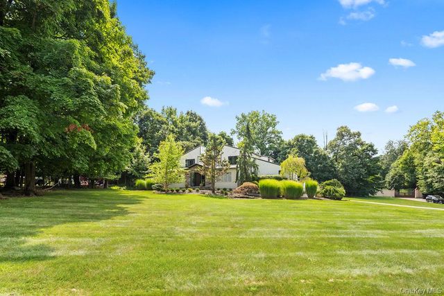 176 Grandview Avenue, Monsey, NY 10952