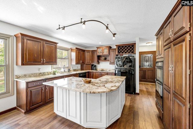 172 Oliver Metz Road, Lexington, SC 29072