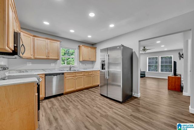 990 BLUFF STREET, Bessemer, AL 35020
