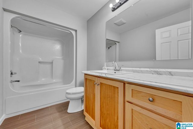 990 BLUFF STREET, Bessemer, AL 35020