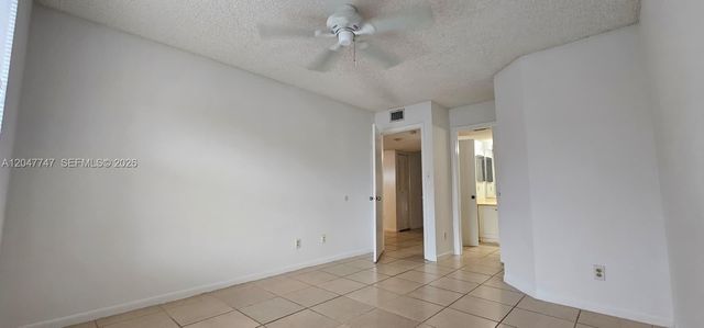 990 Coral Club Dr 990, Coral Springs, FL 33071