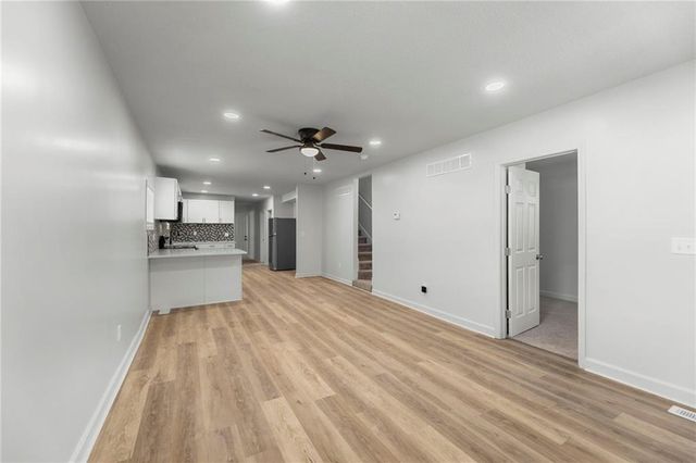 4515 Jarboe Street, Kansas City, MO 64111