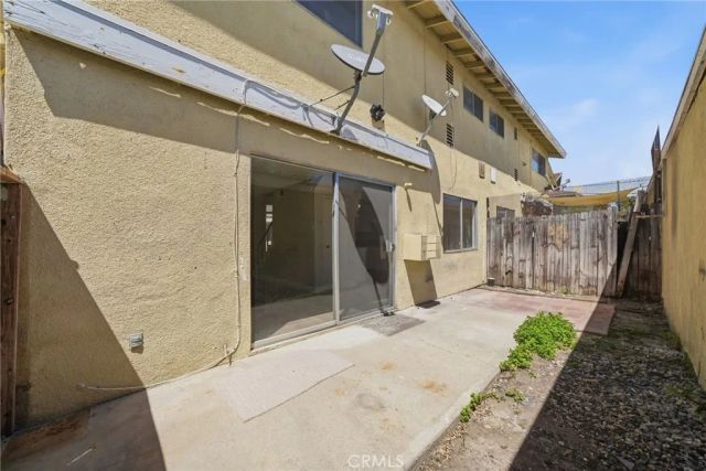 202 E Clifton 3, Anaheim, CA 92805