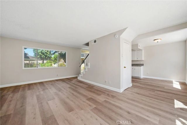 202 E Clifton 3, Anaheim, CA 92805