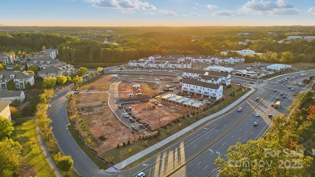 3008 Rexton Lane, Charlotte, NC 28262