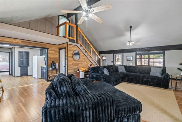 1455 Flint Ridge Drive, Kansas, OK 74347