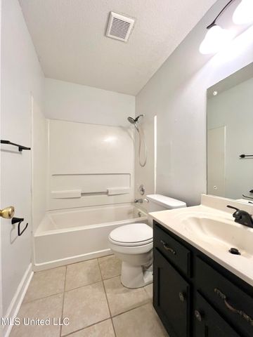 6325 Collinwood Road, Horn Lake, MS 38637