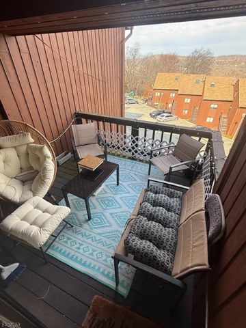 4 Attitash Dr Unit 2 2, Vernon Twp., NJ 07462