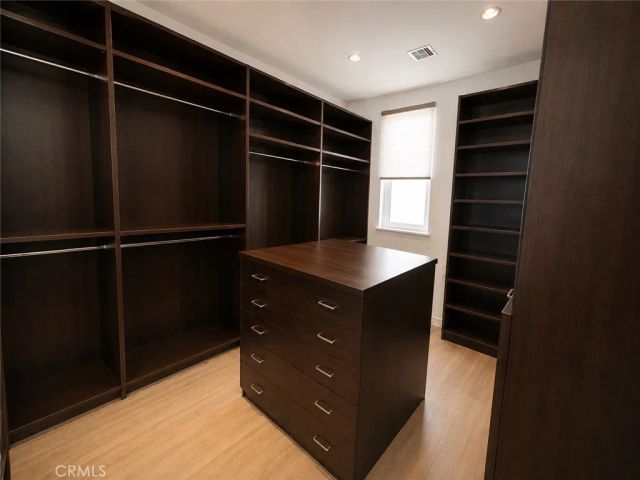 14721 Valley Vista, Sherman Oaks, CA 91403