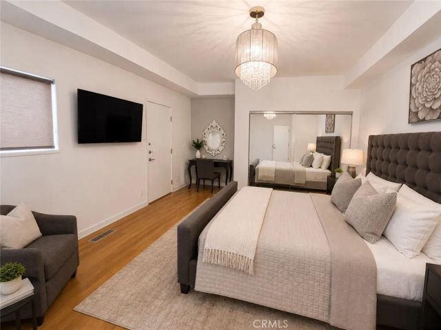 14721 Valley Vista, Sherman Oaks, CA 91403