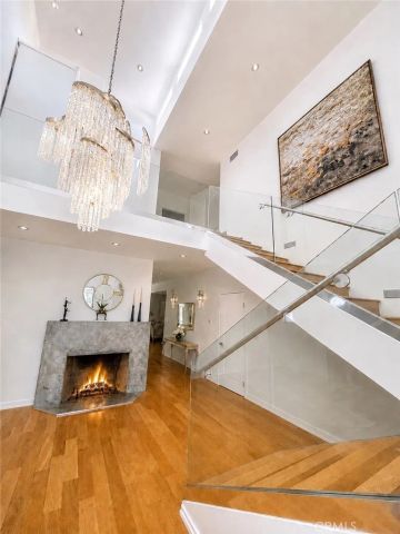14721 Valley Vista, Sherman Oaks, CA 91403