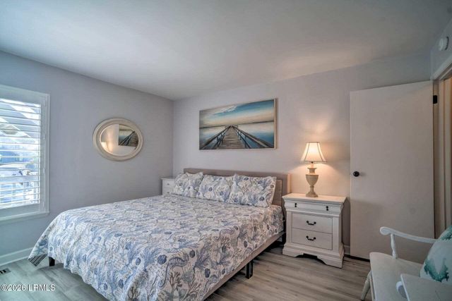 3 Cedar Reef Dr Unit E106, Harbor Island, SC 29920