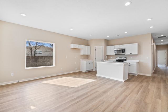 2451 W MacArthur Ct, Wichita, KS 67217