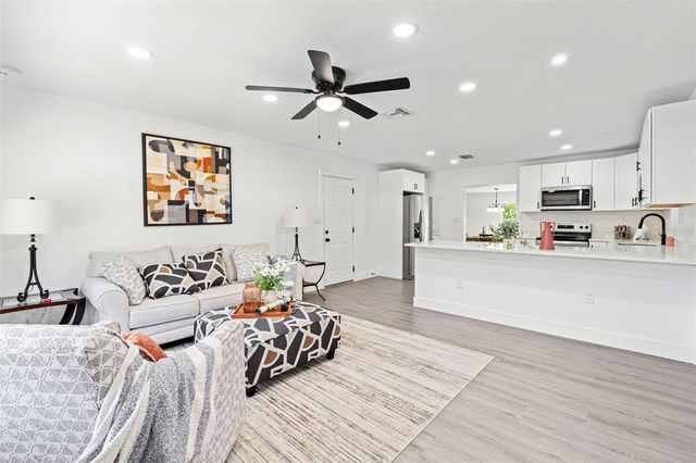 1100 BELKTON AVENUE, Port Charlotte, FL 33948